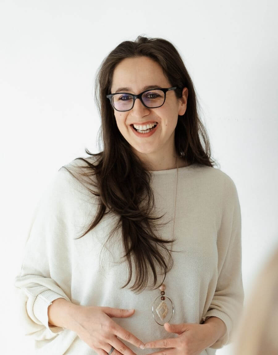 nina hirtler kontakt aufnehmen